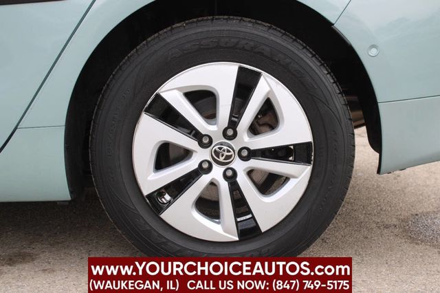 2017 Toyota Prius Two 4dr Hatchback - 22893436 - 19