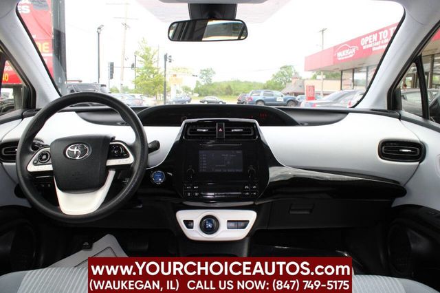 2017 Toyota Prius Two 4dr Hatchback - 22893436 - 24