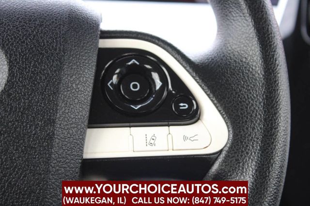 2017 Toyota Prius Two 4dr Hatchback - 22893436 - 28