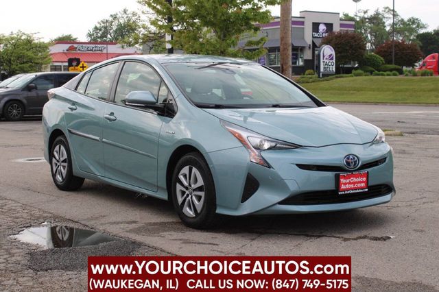 2017 Toyota Prius Two 4dr Hatchback - 22893436 - 2