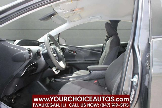 2017 Toyota Prius Two 4dr Hatchback - 22928585 - 14