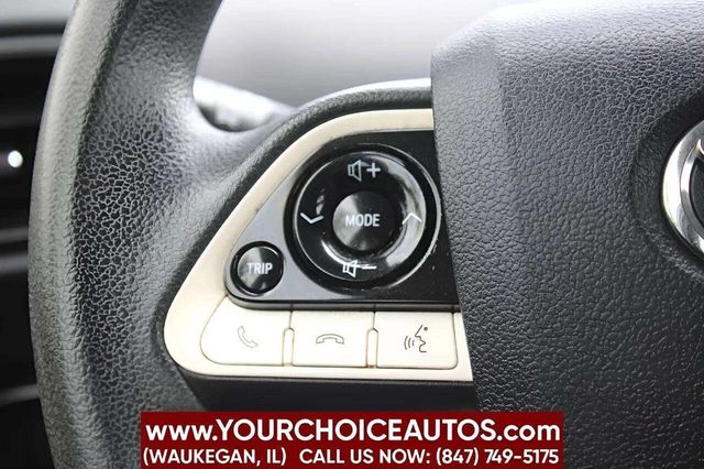 2017 Toyota Prius Two 4dr Hatchback - 22928585 - 23