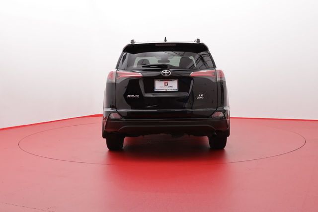 2017 Toyota RAV4 LE AWD - 21000630 - 3