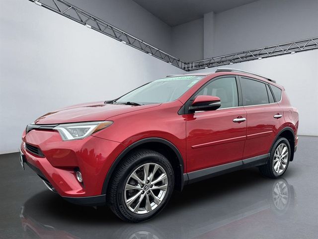 2017 Toyota RAV4 Limited AWD - 22932941 - 9
