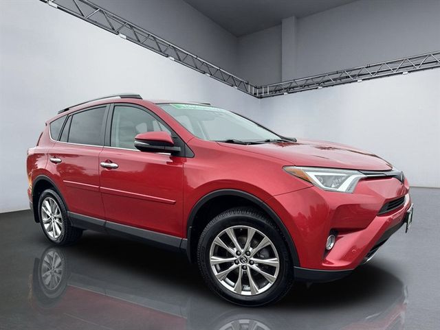 2017 Toyota RAV4 Limited AWD - 22932941 - 26