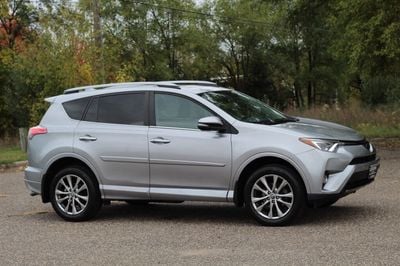 2017 Toyota RAV4