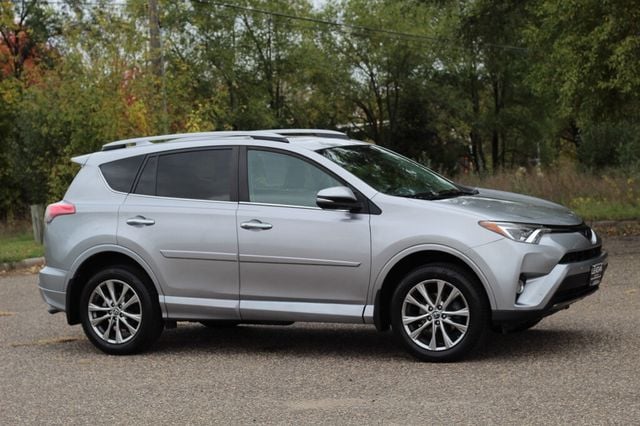 2017 Toyota RAV4 ONE OWNER AWD PLATINUM W/ ENTUNE PREM AUDIO/NAVIGATION, LEATHER  - 22918542 - 0