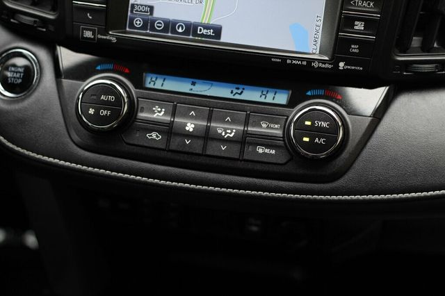 2017 Toyota RAV4 ONE OWNER AWD PLATINUM W/ ENTUNE PREM AUDIO/NAVIGATION, LEATHER  - 22918542 - 13
