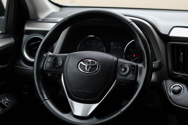 2017 Toyota RAV4 ONE OWNER AWD PLATINUM W/ ENTUNE PREM AUDIO/NAVIGATION, LEATHER  - 22918542 - 26
