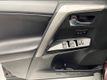 2017 Toyota RAV4 Platinum FWD - 22937507 - 8