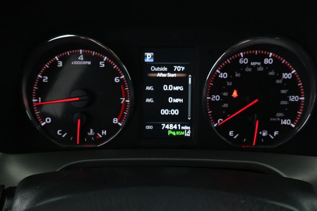 2017 Toyota RAV4 SE AWD with 'Power' Special Value Pkg & S-Code Paint Treatment - 22917199 - 12