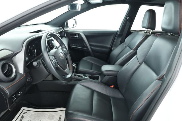 2017 Toyota RAV4 SE AWD with 'Power' Special Value Pkg & S-Code Paint Treatment - 22917199 - 18