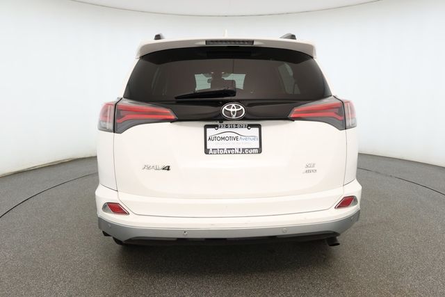 2017 Toyota RAV4 SE AWD with 'Power' Special Value Pkg & S-Code Paint Treatment - 22917199 - 4