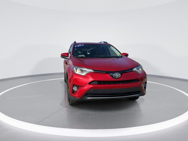 2017 Toyota RAV4 XLE FWD - 22794202 - 1