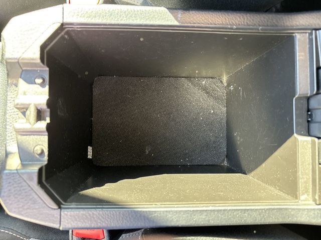 2017 Toyota RAV4 XLE FWD - 22794202 - 26