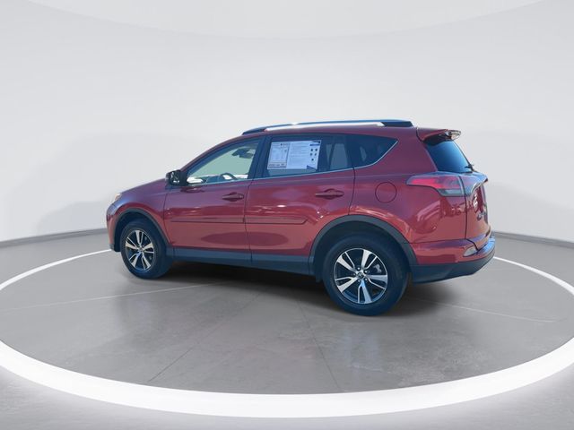 2017 Toyota RAV4 XLE FWD - 22794202 - 4
