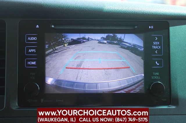 2017 Toyota Sienna LE Automatic Access Seat FWD 7-Passenger - 22901085 - 29