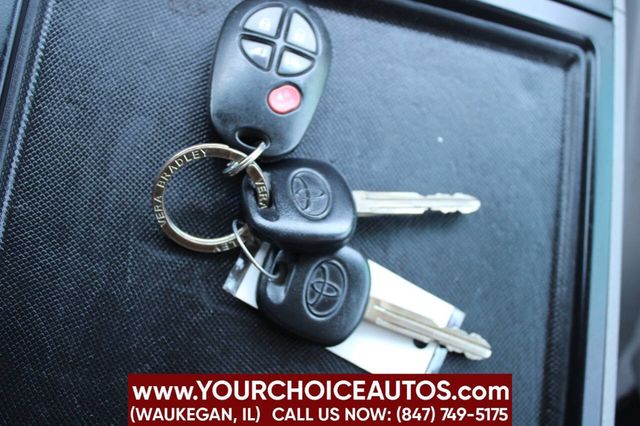 2017 Toyota Sienna LE Automatic Access Seat FWD 7-Passenger - 22901085 - 32