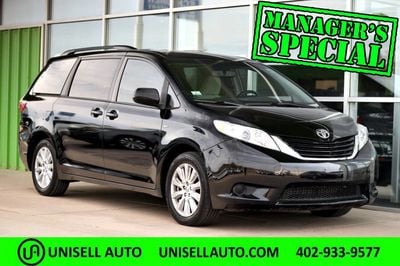 2017 Toyota Sienna - 5TDJZ3DCXHS186347