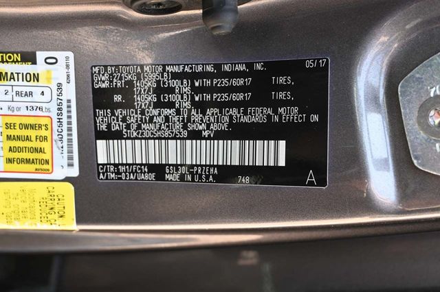 2017 Toyota Sienna LE Mobility FWD 7-Passenger Mobility - 22858335 - 30