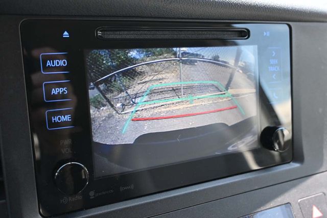 2017 Toyota Sienna LE Mobility FWD 7-Passenger Mobility - 22858335 - 34