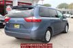 2017 Toyota Sienna XLE Automatic Access Seat FWD 7-Passenger - 22409873 - 4