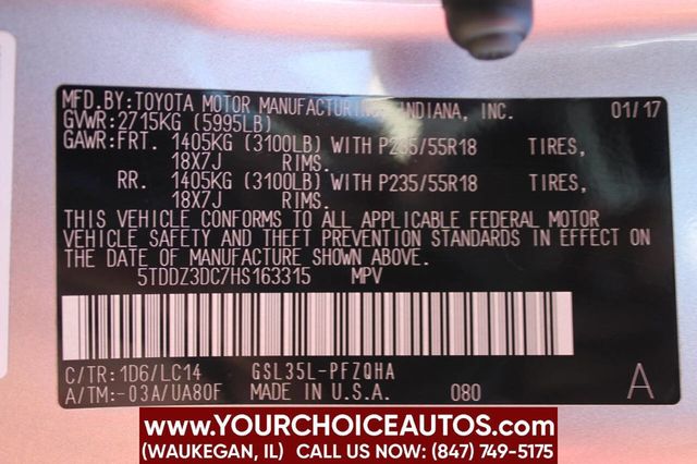 2017 Toyota Sienna XLE AWD 7-Passenger - 22915533 - 34