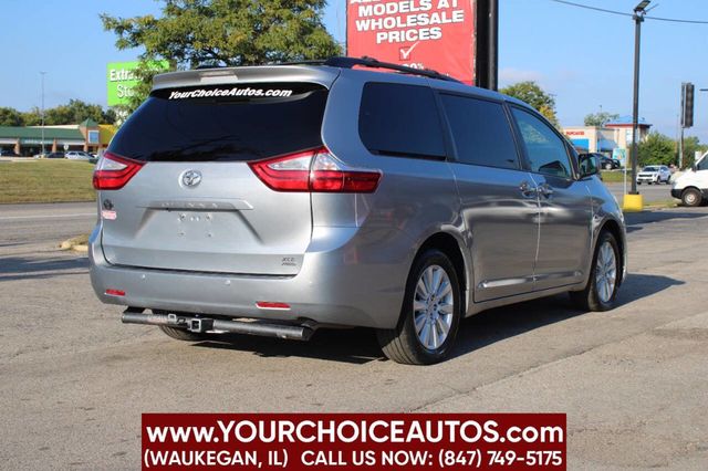 2017 Toyota Sienna XLE AWD 7-Passenger - 22915533 - 4