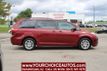 2017 Toyota Sienna XLE Premium FWD 8-Passenger - 22912350 - 3