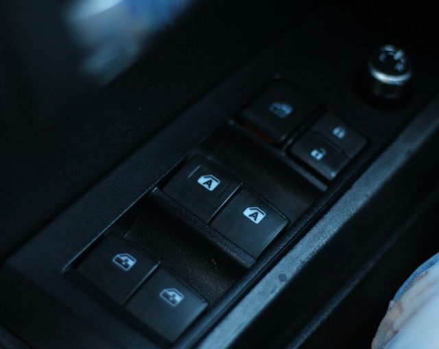 2017 Toyota Tacoma ONE OWNER TRD SPORT W/ PREMIUM/ TECH PKG, NAVI - 22875914 - 19