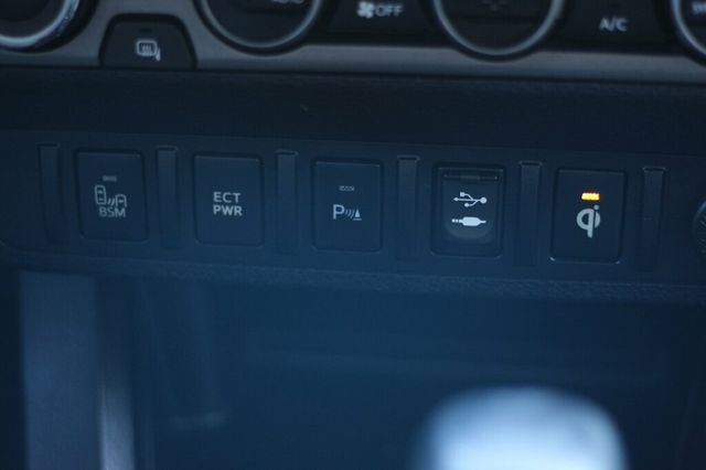 2017 Toyota Tacoma ONE OWNER TRD SPORT W/ PREMIUM/ TECH PKG, NAVI - 22875914 - 27