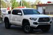 2017 Toyota Tacoma TRD Off Road Double Cab 5' Bed V6 4x4 Automatic - 22382562 - 0
