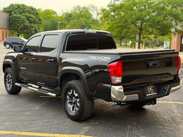 2017 Toyota Tacoma TRD Off Road Double Cab 5' Bed V6 4x4 Automatic - 22851813 - 19