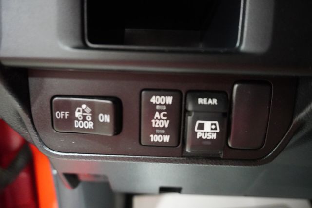 2017 Toyota Tacoma TRD Pro Double Cab 5' Bed V6 4x4 Automatic - 22909187 - 14