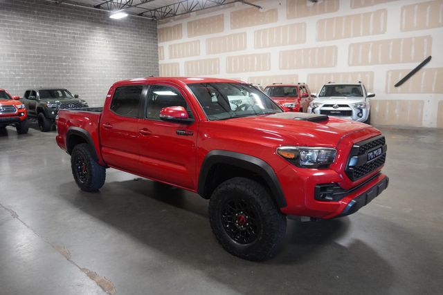 2017 Toyota Tacoma TRD Pro Double Cab 5' Bed V6 4x4 Automatic - 22909187 - 1