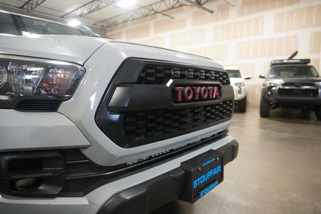2017 Toyota Tacoma TRD Pro Double Cab 5' Bed V6 4x4 Automatic - 22937214 - 15