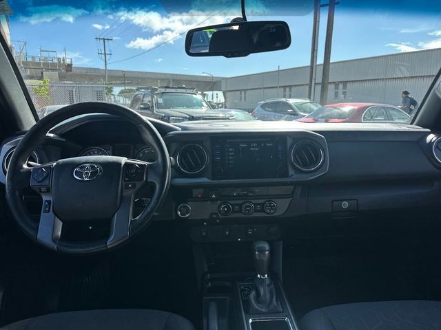 2017 Toyota Tacoma TRD Sport Double Cab 5' Bed V6 4x2 Automatic - 22936311 - 12