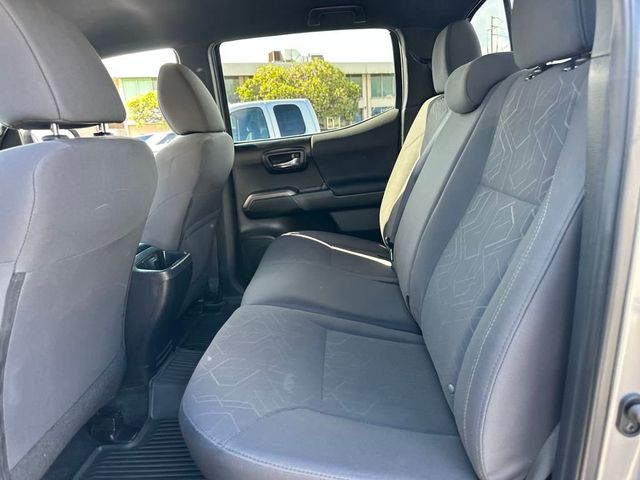 2017 Toyota Tacoma TRD Sport Double Cab 5' Bed V6 4x2 Automatic - 22936311 - 13