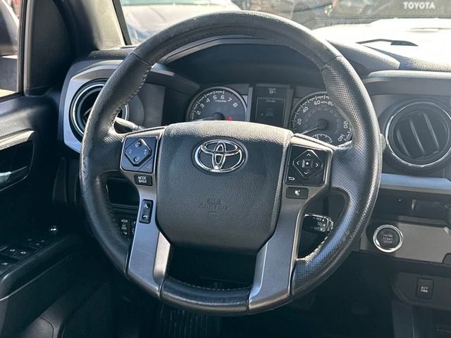 2017 Toyota Tacoma TRD Sport Double Cab 5' Bed V6 4x2 Automatic - 22936311 - 16