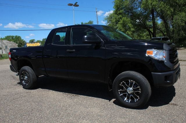 2017 Toyota Tundra COMES W/ NEW TIRES, COMPLETE BRAKE SERVICE - 22822901 - 0