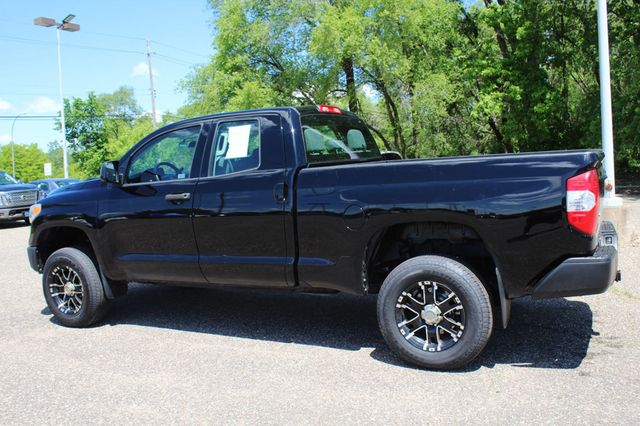 2017 Toyota Tundra COMES W/ NEW TIRES, COMPLETE BRAKE SERVICE - 22822901 - 17