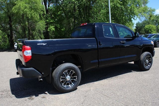 2017 Toyota Tundra COMES W/ NEW TIRES, COMPLETE BRAKE SERVICE - 22822901 - 2