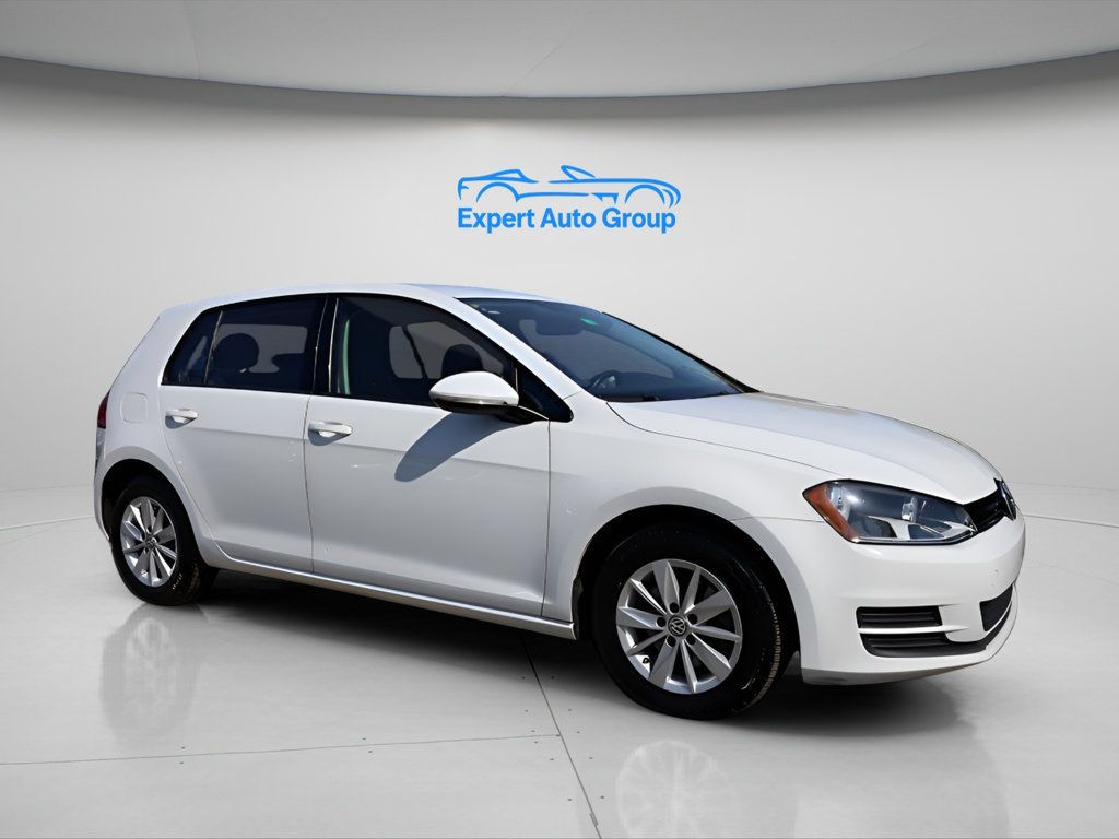 2017 VOLKSWAGEN GOLF 1.8T 4-Door S Automatic - 22765190 | Video 1