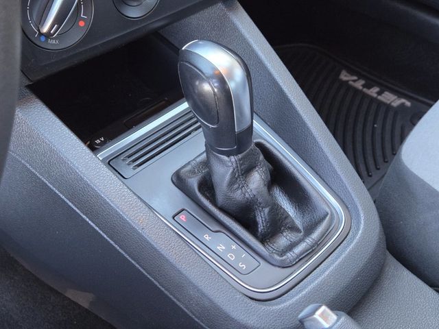 2017 Volkswagen Jetta 1.4T S Automatic - 22936514 - 18