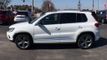 2017 Volkswagen Tiguan SPORT - 22326753 - 4