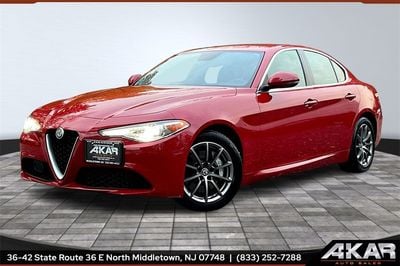 2018 Alfa Romeo Giulia Base