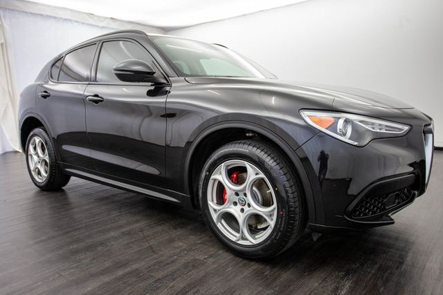 2018 Alfa Romeo Stelvio Sport AWD - 22344780 - 27