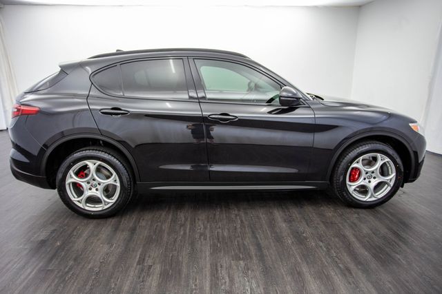 2018 Alfa Romeo Stelvio Sport AWD - 22344780 - 5