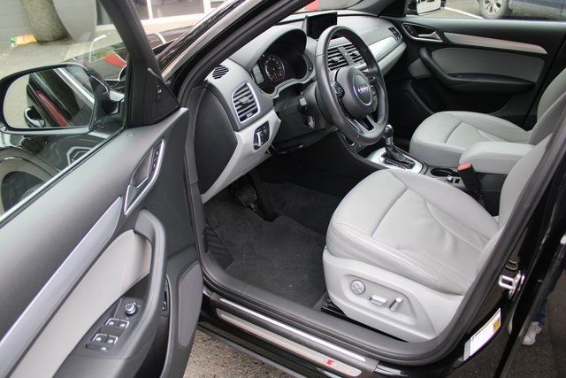 2018 Audi Q3 2.0 TFSI Premium Plus quattro AWD - 22933014 - 9