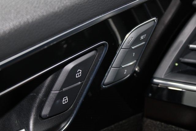 2018 Audi Q7 3.0 TFSI Prestige - 22935725 - 16
